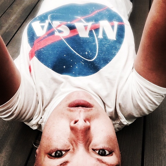 Meet your Posher, Chloe - Picture 2 of 4